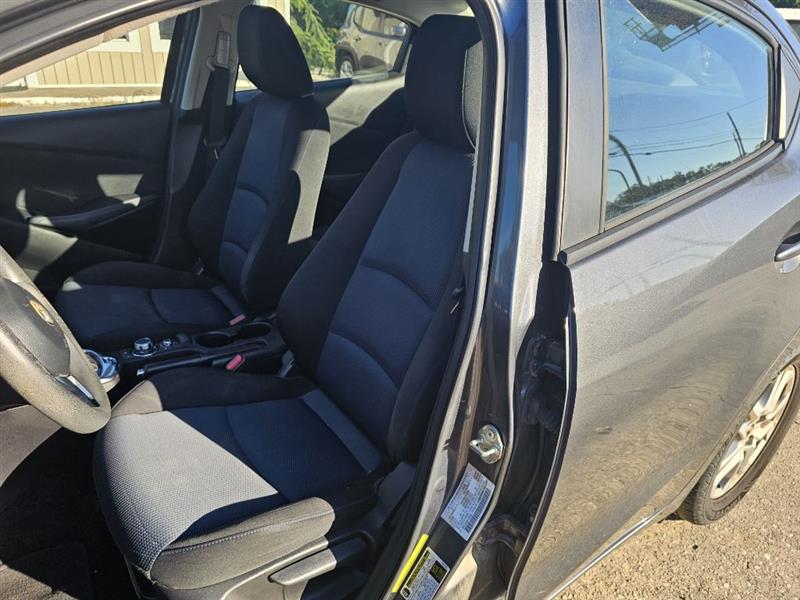 Toyota Yaris iA 6A 2017