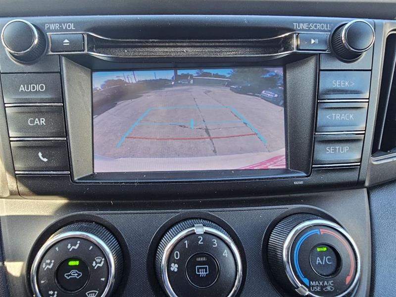 Toyota RAV4 LE FWD 2018