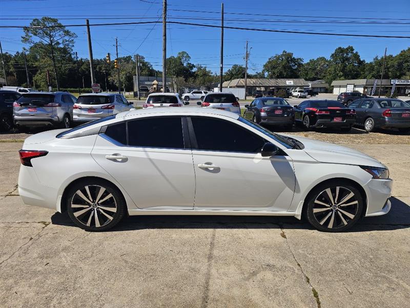 Nissan Altima 2.5 SR 2022