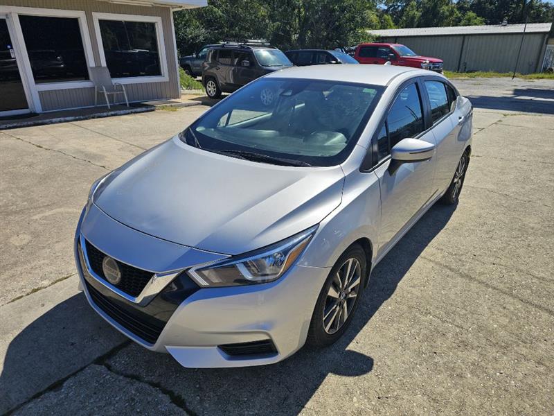 Nissan Versa SV 2020