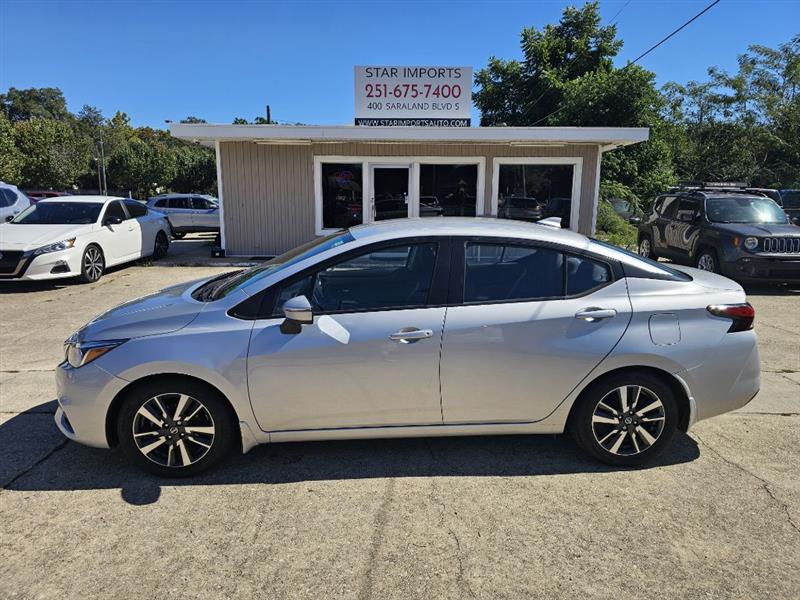 Nissan Versa SV 2020