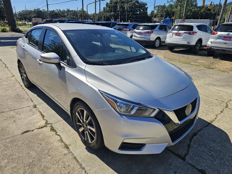 Nissan Versa SV 2020