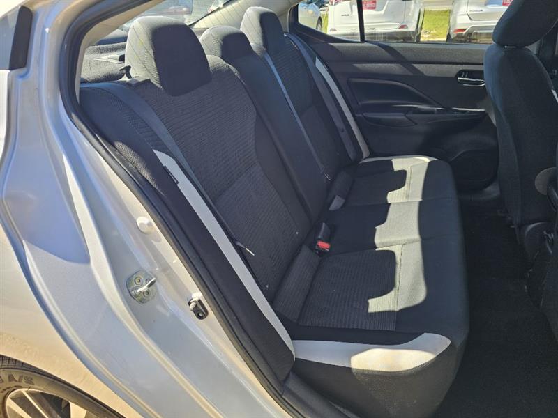 Nissan Versa SV 2020