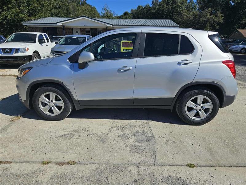 2020 Chevrolet Trax LS FWD