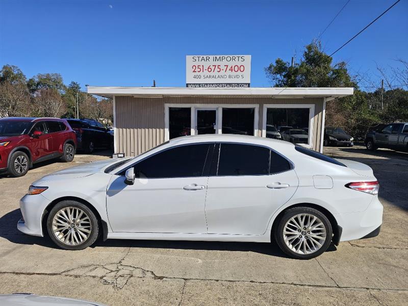2018 Toyota Camry Hybrid XLE