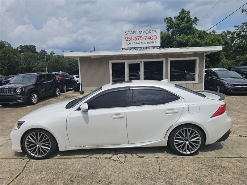2017 Lexus IS 200t