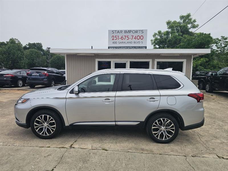 2018 Mitsubishi Outlander SEL FWD's photo