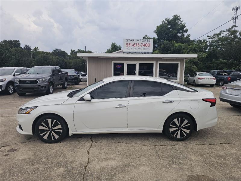2021 Nissan Altima 2.5 SV
