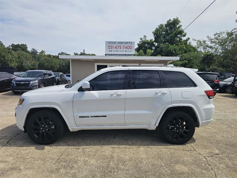 2021 Jeep Grand Cherokee Laredo E 4WD