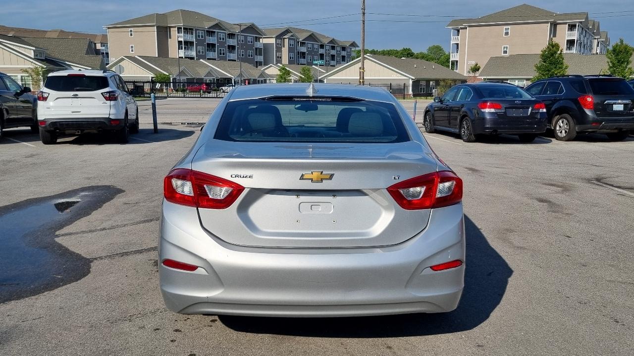 Chevrolet Cruze LT Auto 2017