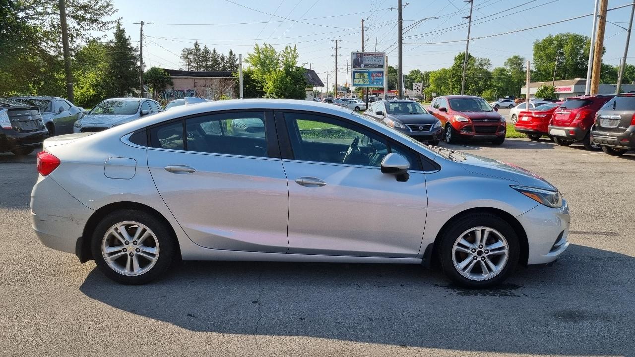 Chevrolet Cruze LT Auto 2017