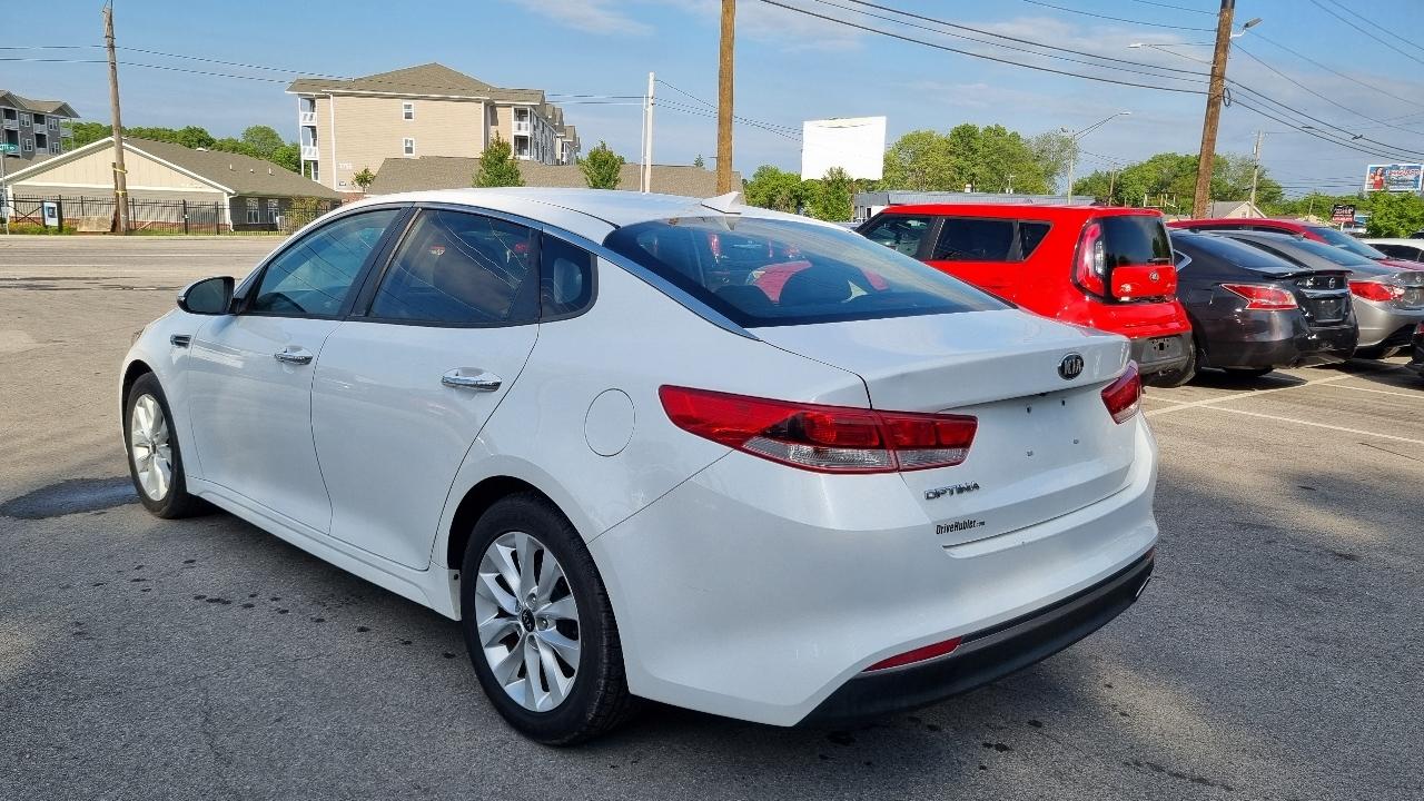 Kia Optima LX 2016