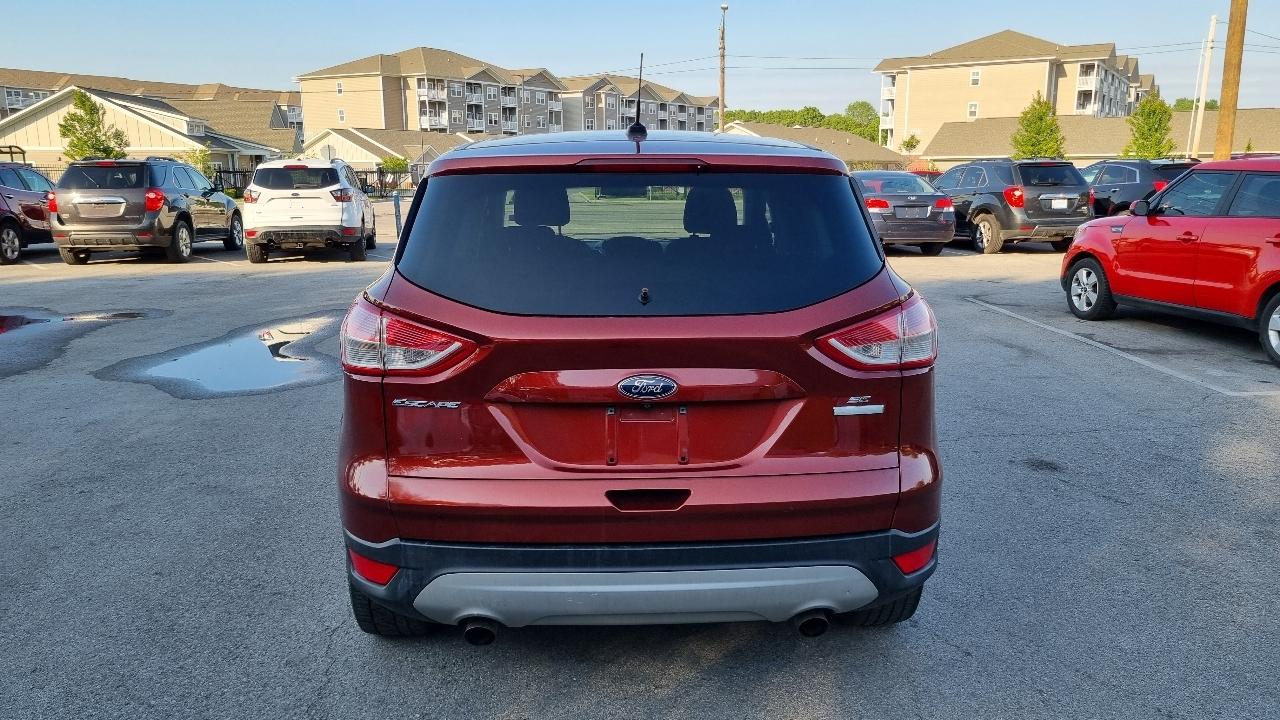 Ford Escape SE FWD 2016