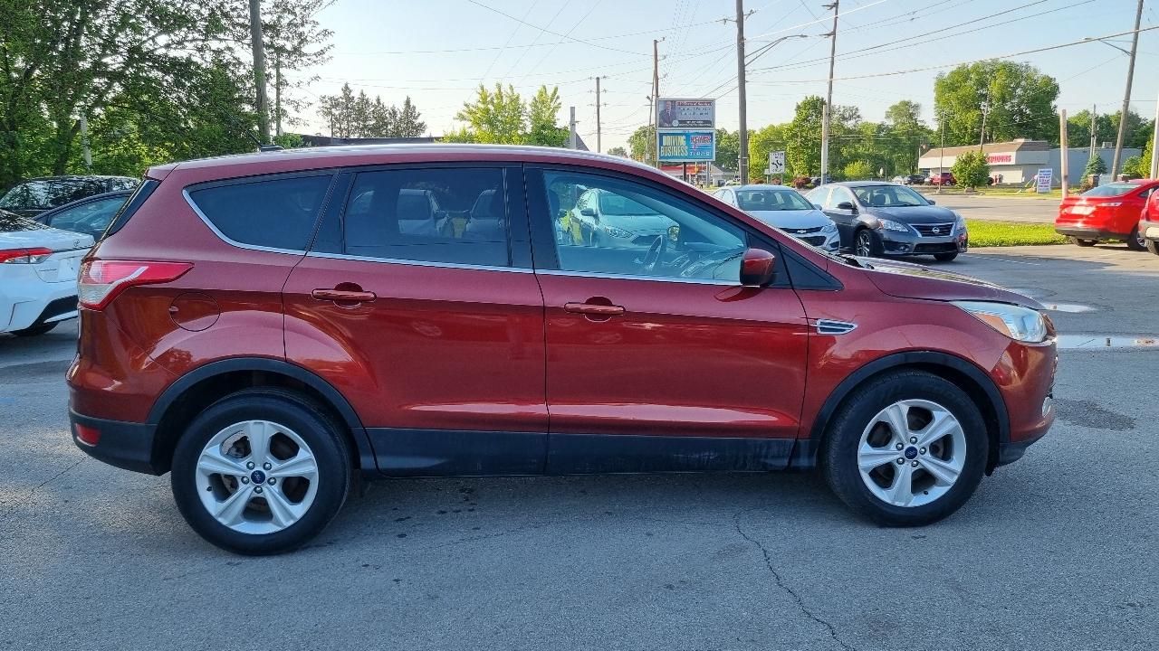Ford Escape SE FWD 2016