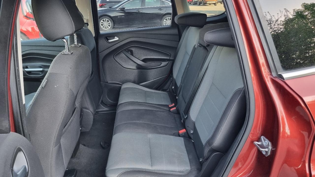 Ford Escape SE FWD 2016