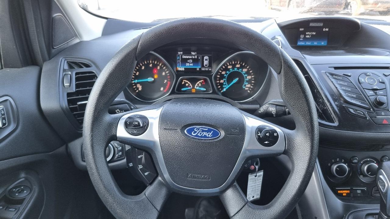 Ford Escape SE FWD 2016