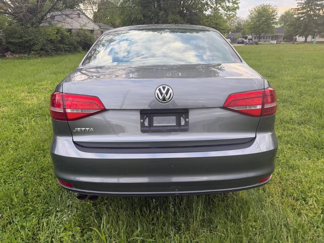 Volkswagen Jetta S 6A 2015