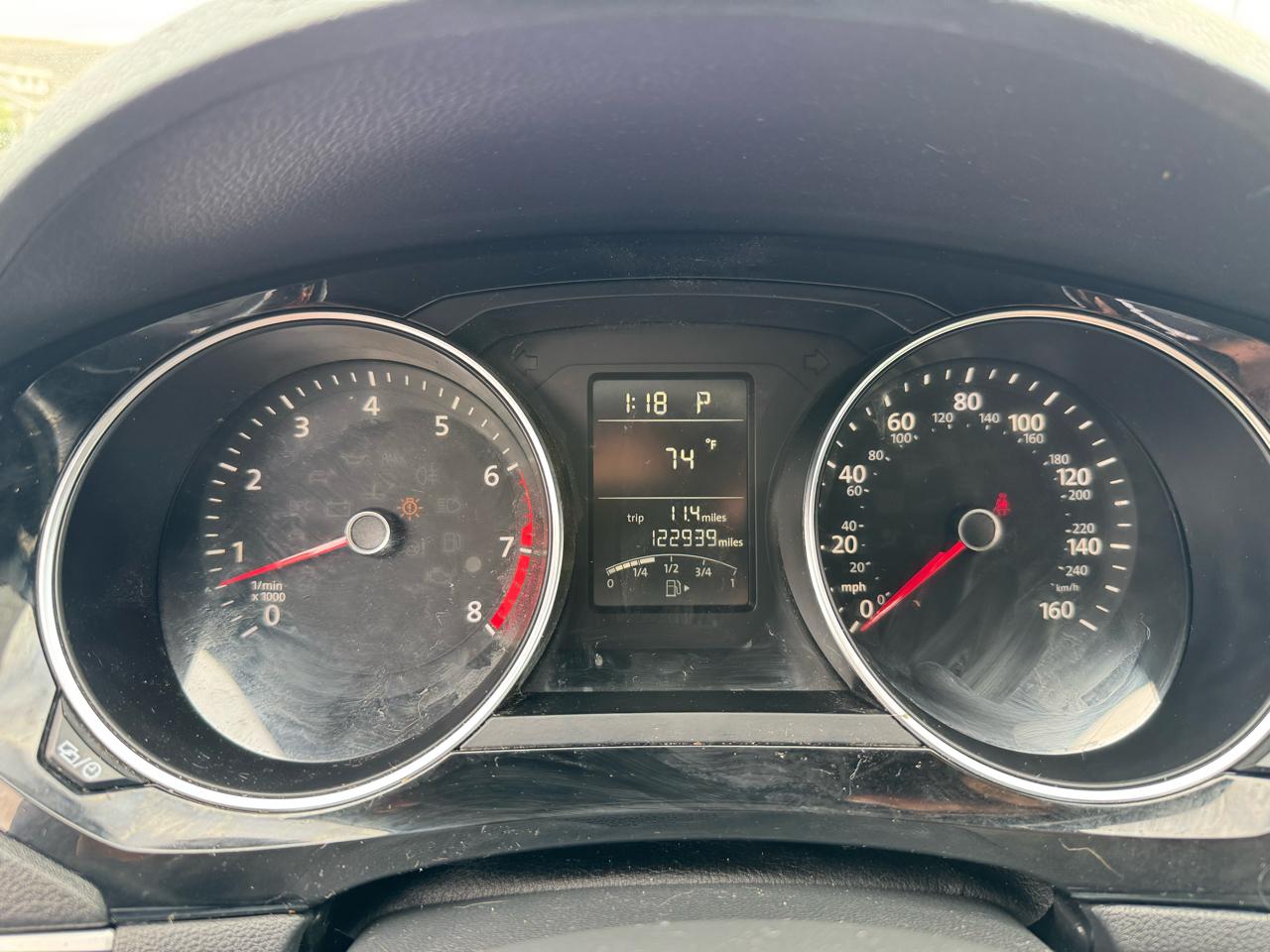 Volkswagen Jetta SE 6A 2015