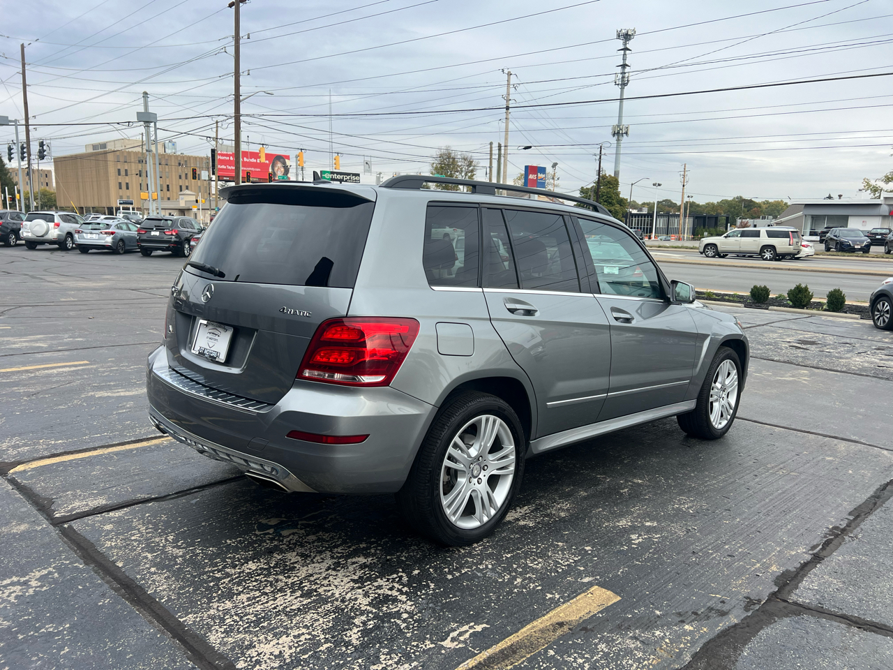Mercedes-Benz GLK-Class 4MATIC 4dr GLK 350 2013 Mercedes-Benz GLK-Class 4MATIC 4dr GLK 350 2013