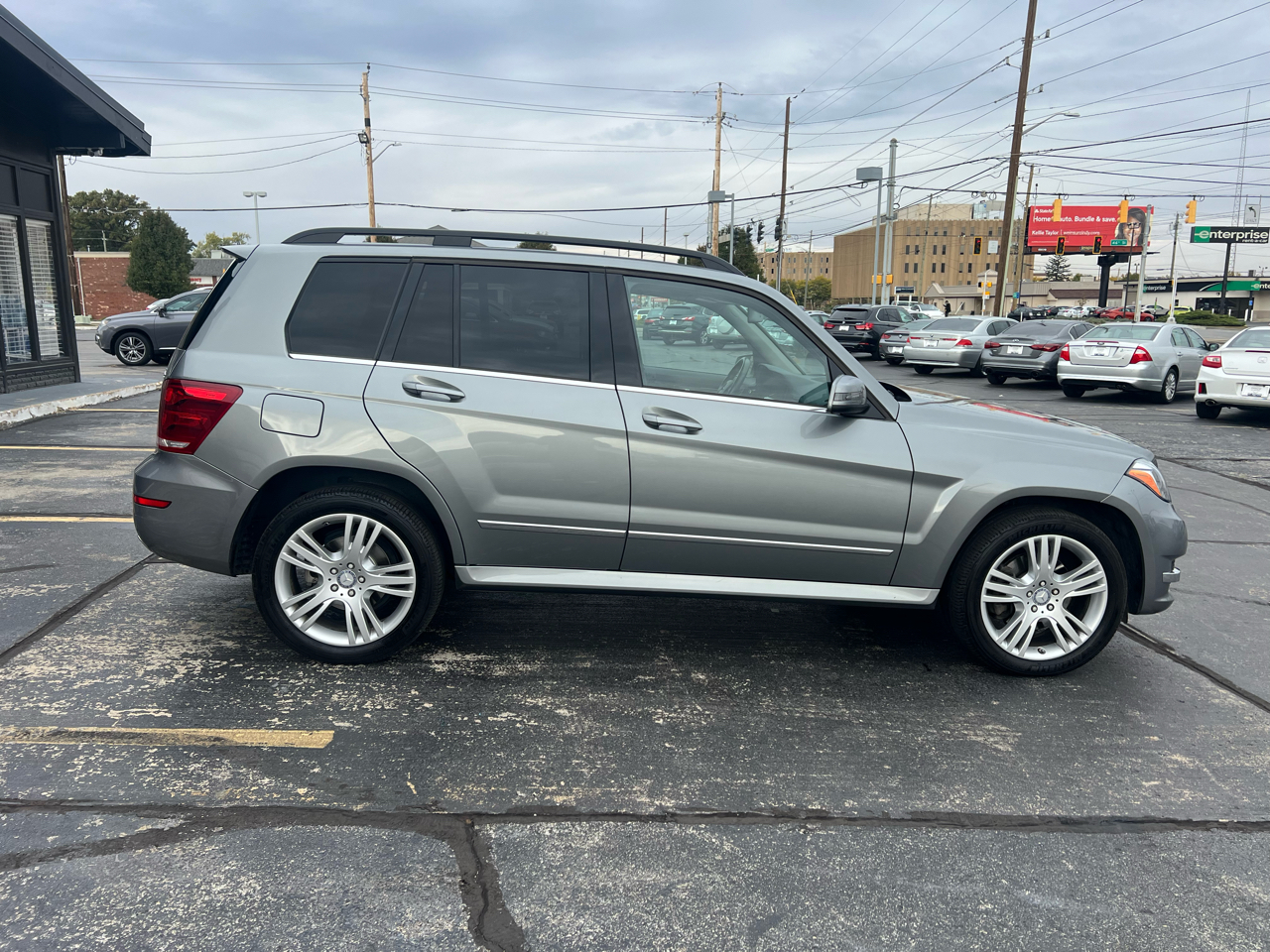 Mercedes-Benz GLK-Class 4MATIC 4dr GLK 350 2013 Mercedes-Benz GLK-Class 4MATIC 4dr GLK 350 2013