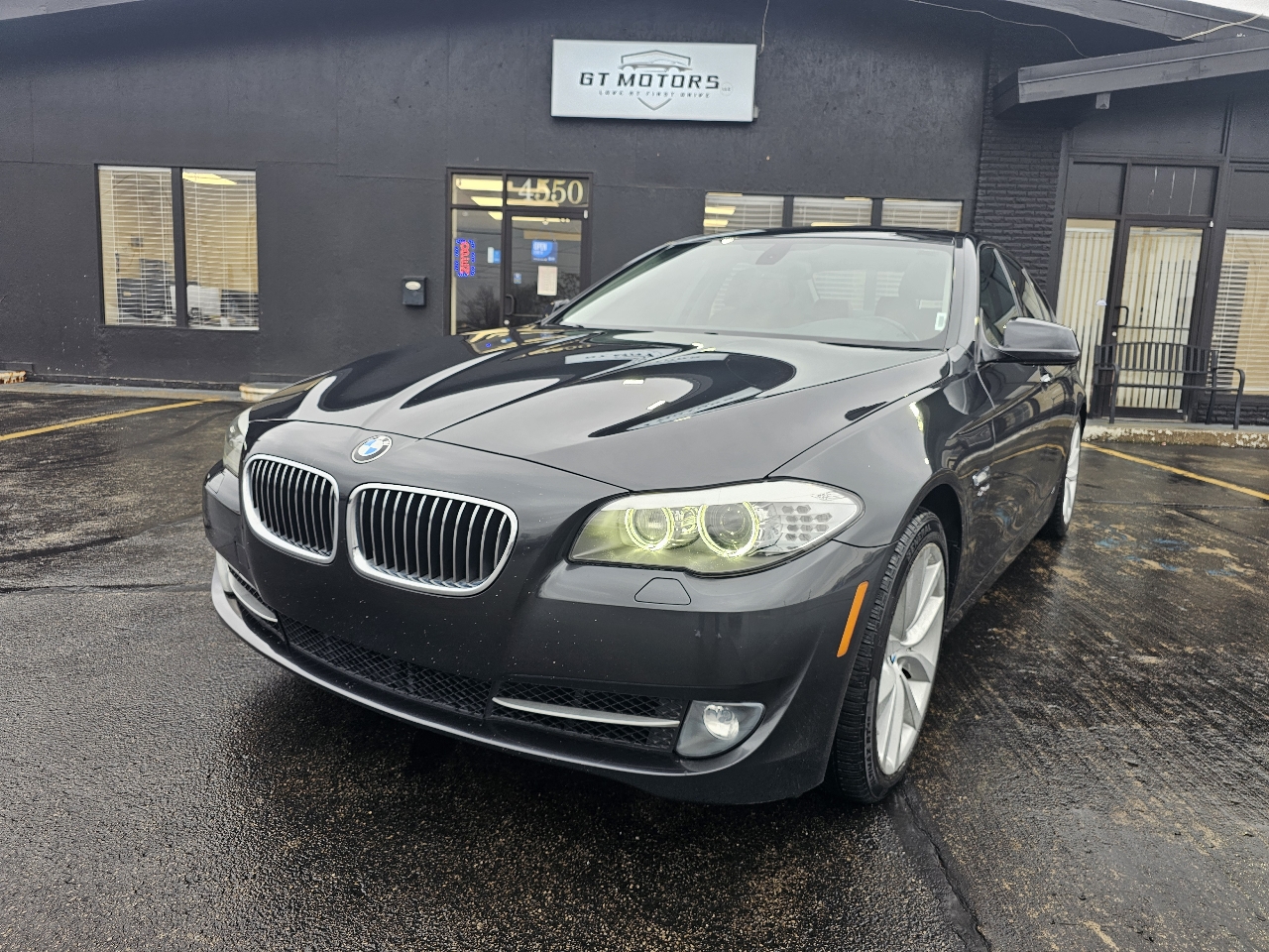 2011 BMW 5 Series 535i
