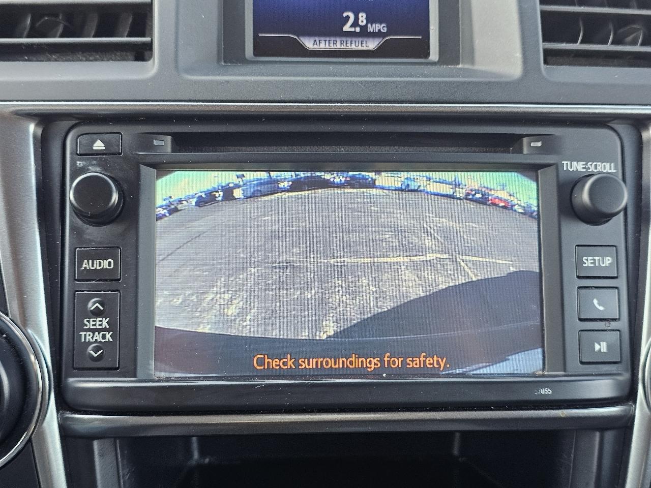 Toyota Highlander 4WD 4dr V6 (Natl) 2013