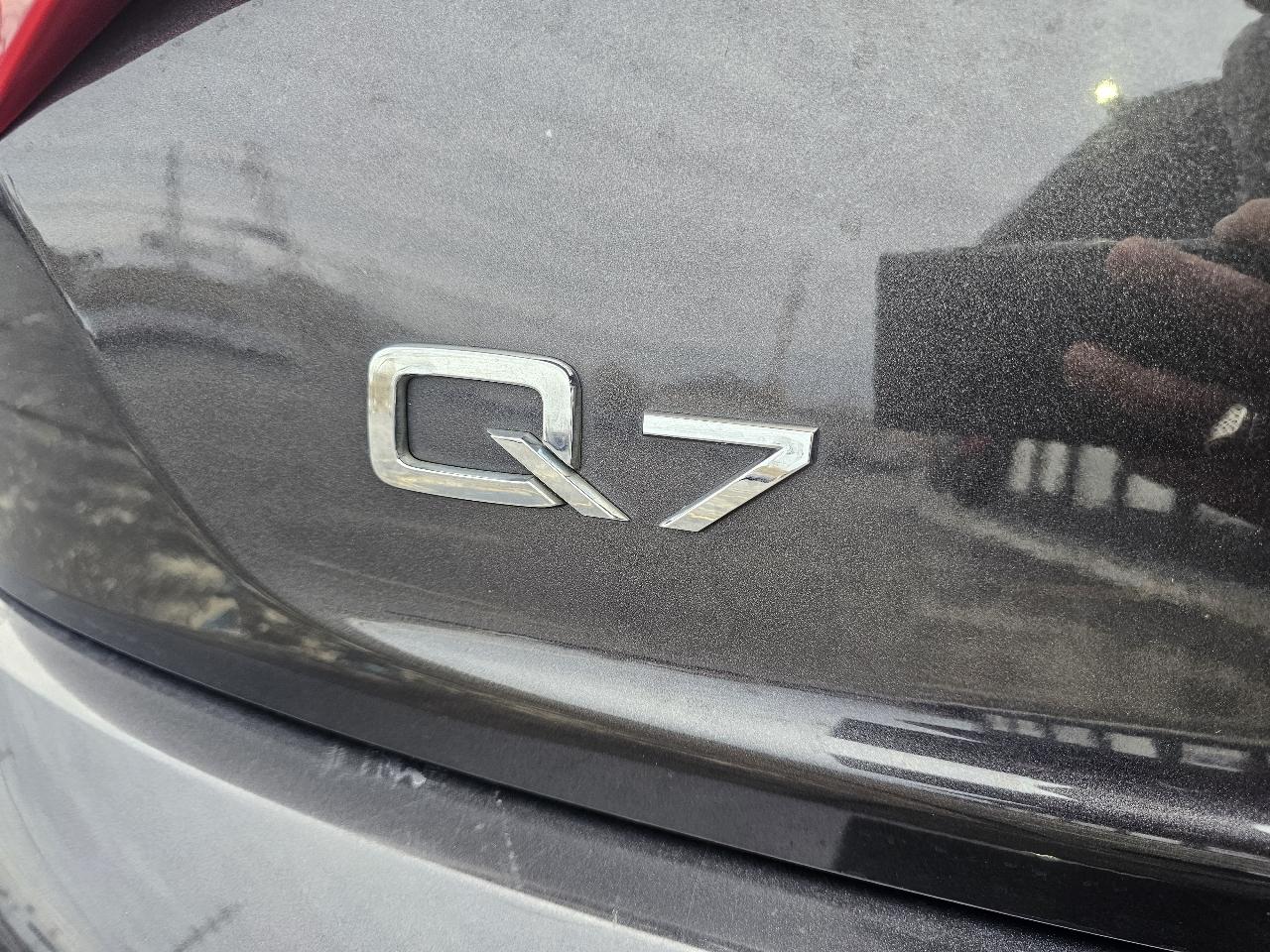 Audi Q7 quattro 4dr 3.0L TDI Premium Plus 2013