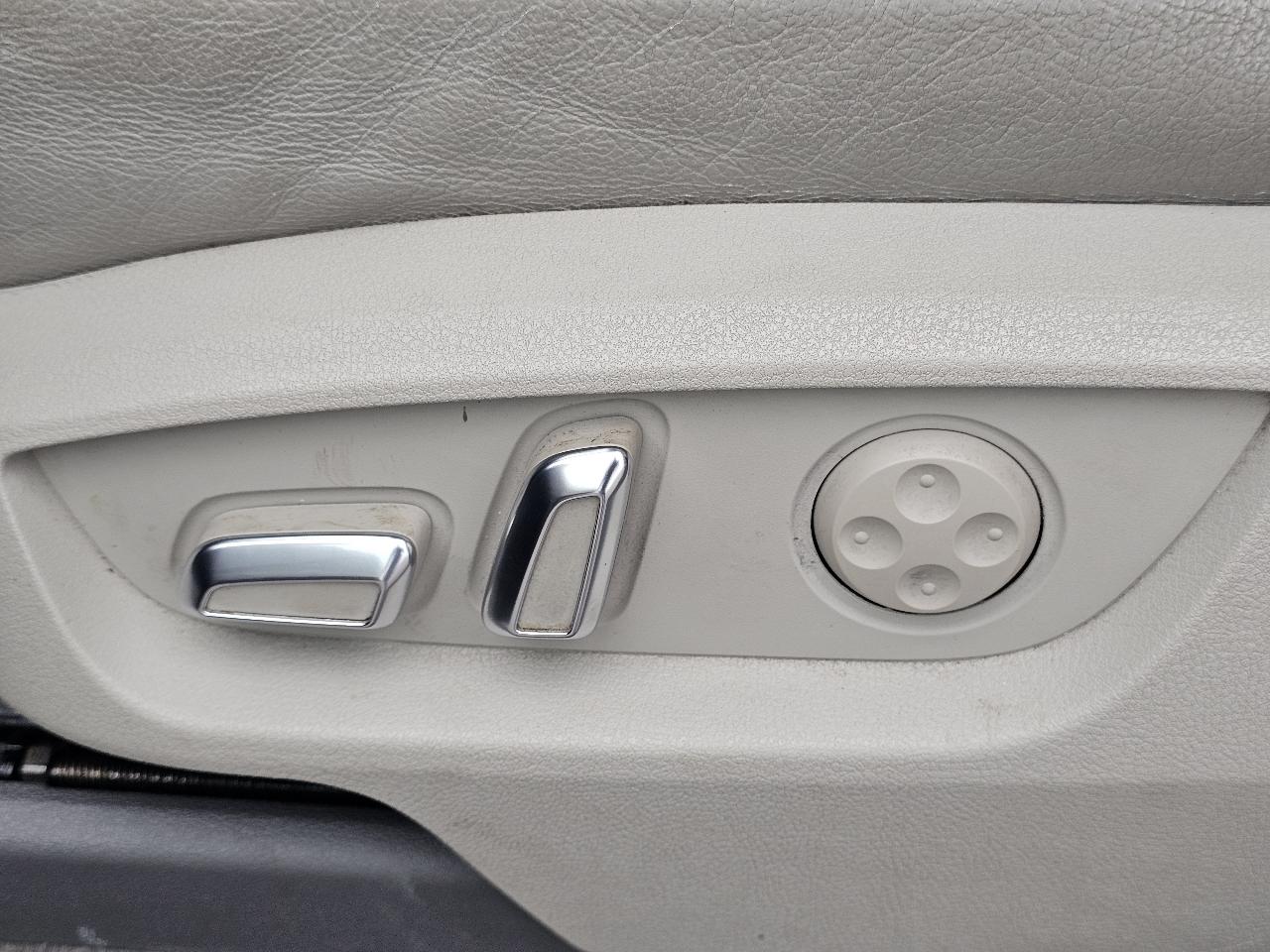 Audi Q7 quattro 4dr 3.0L TDI Premium Plus 2013