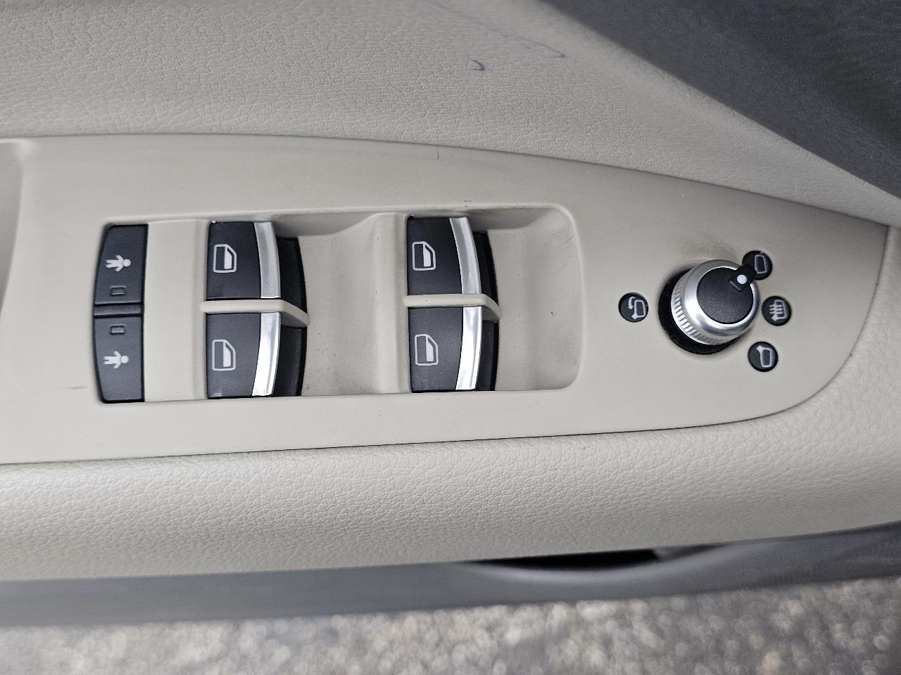 Audi Q7 quattro 4dr 3.0L TDI Premium Plus 2013