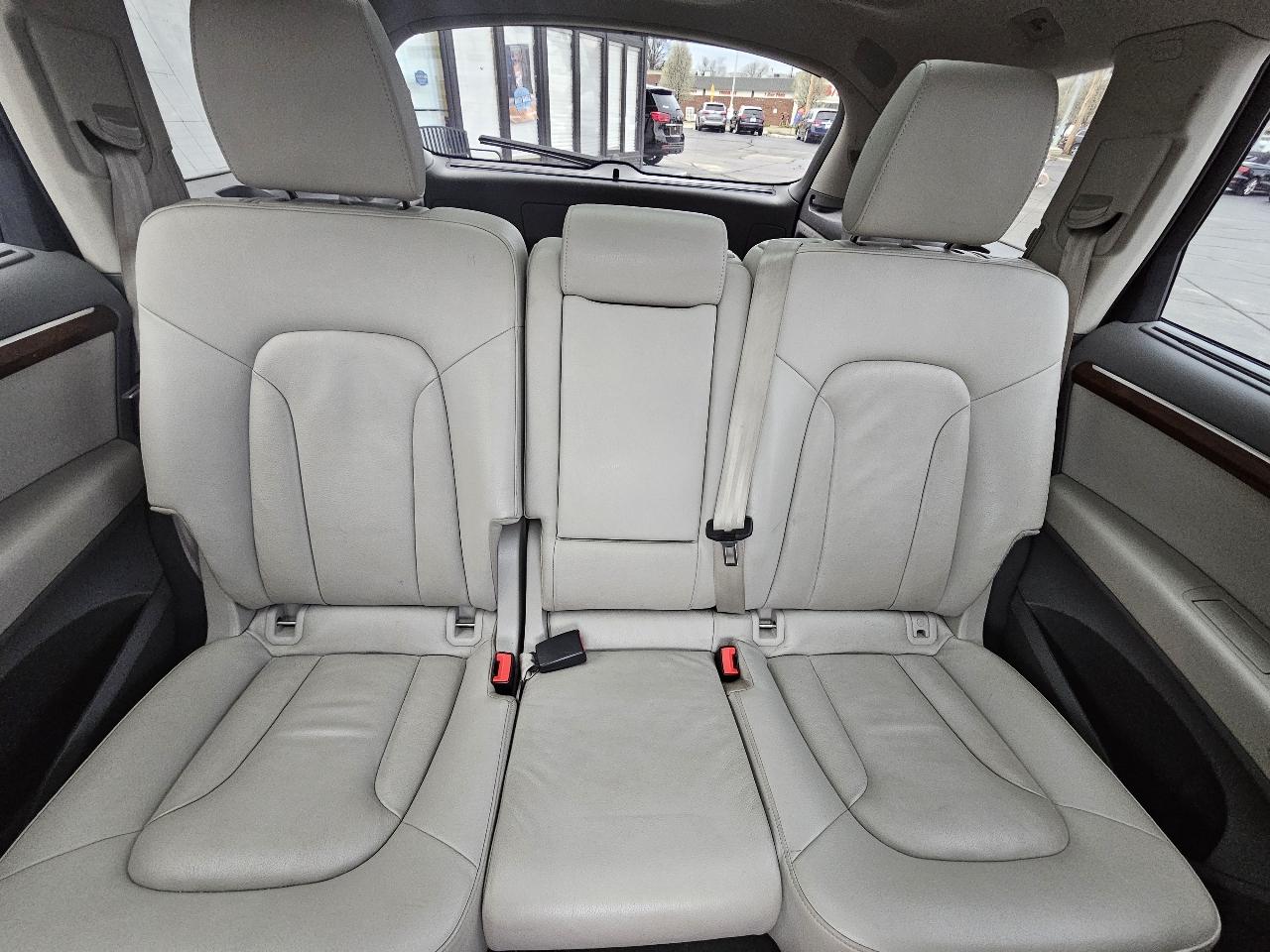 Audi Q7 quattro 4dr 3.0L TDI Premium Plus 2013