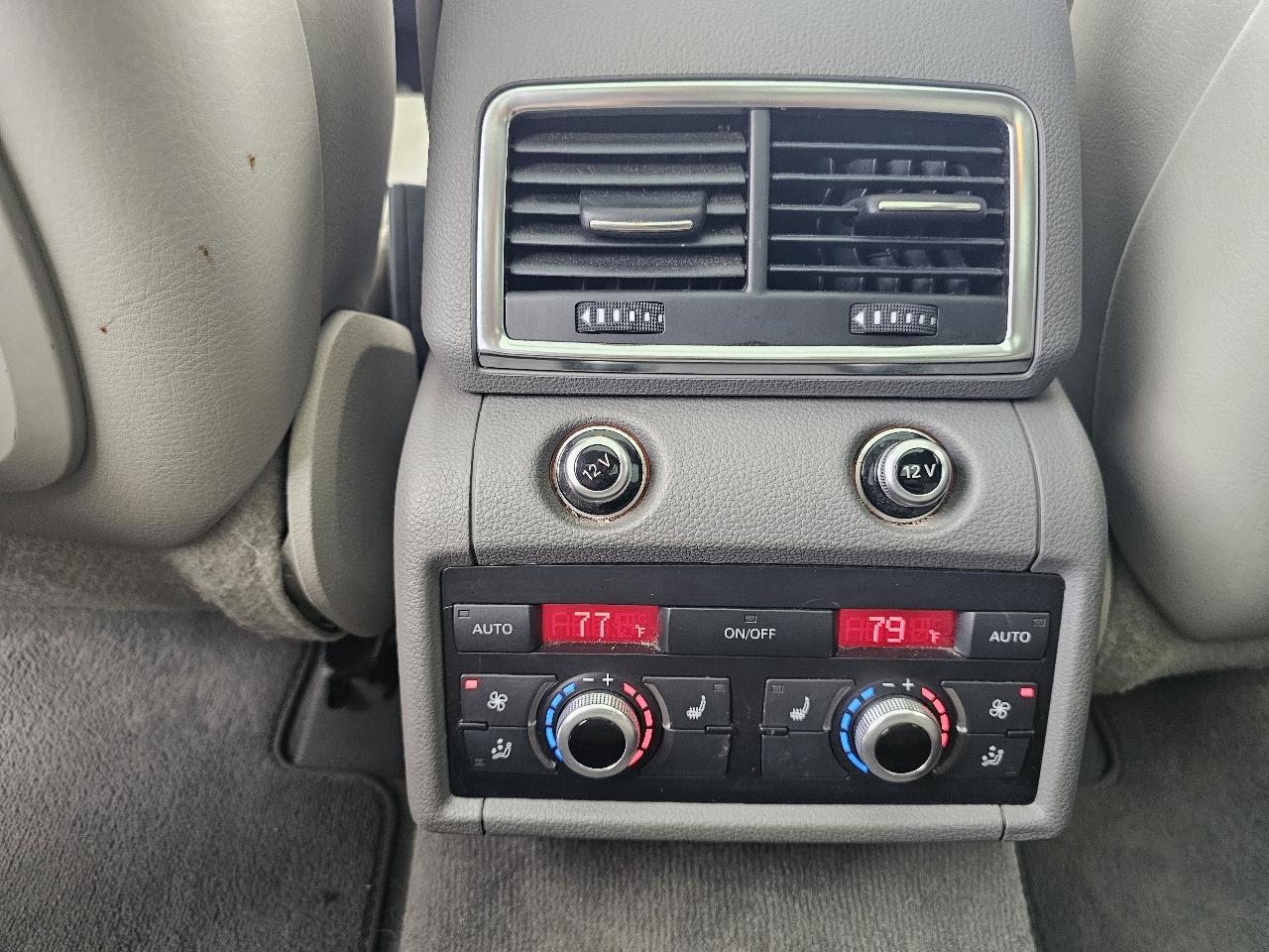 Audi Q7 quattro 4dr 3.0L TDI Premium Plus 2013