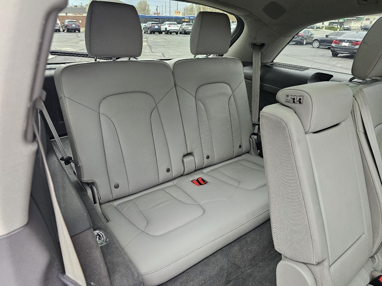 Audi Q7 quattro 4dr 3.0L TDI Premium Plus 2013