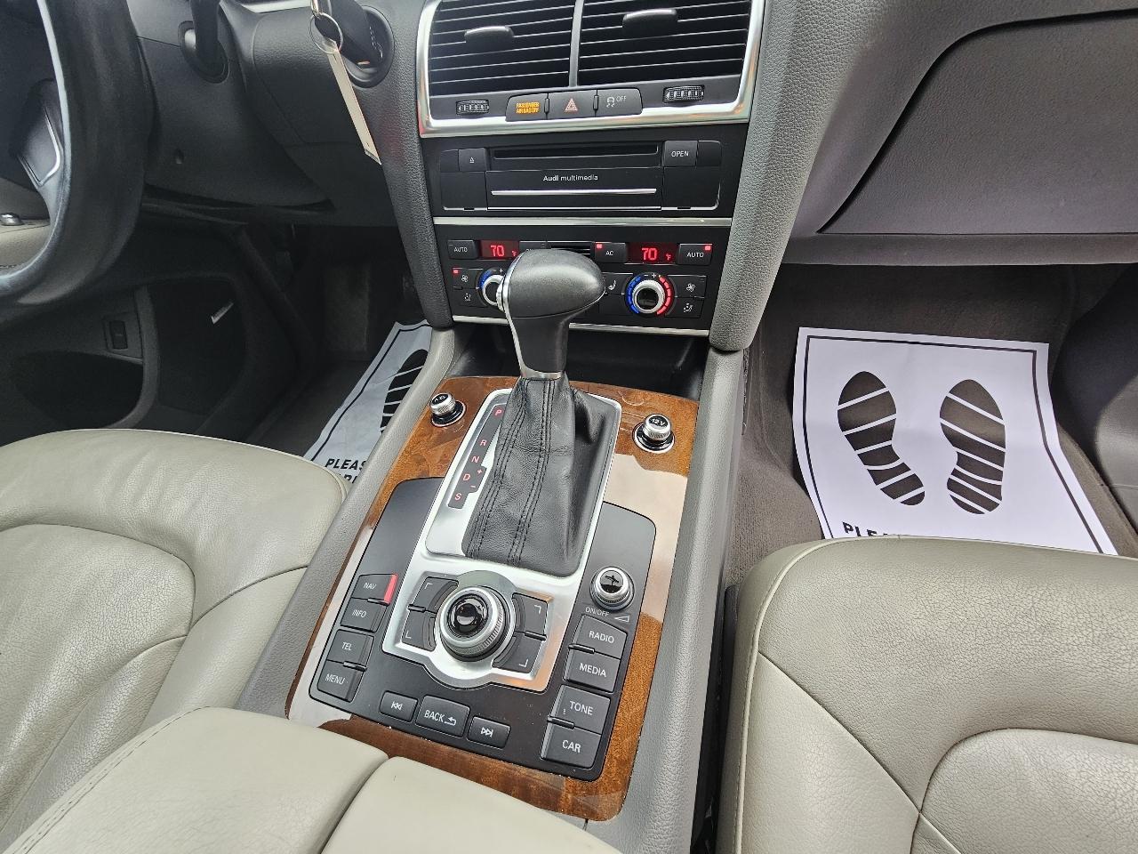 Audi Q7 quattro 4dr 3.0L TDI Premium Plus 2013