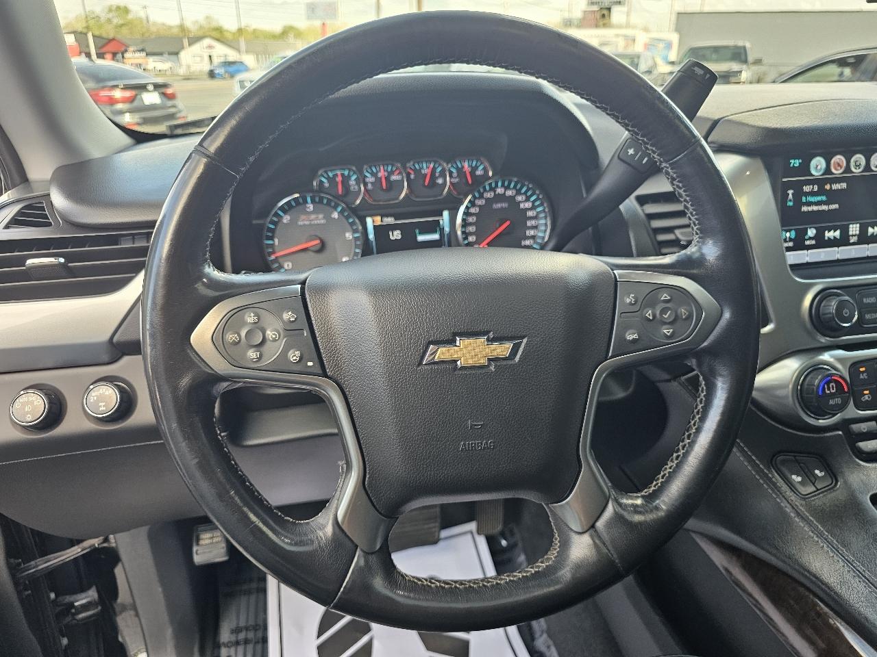 Chevrolet Suburban 4WD 4dr 1500 LT 2019