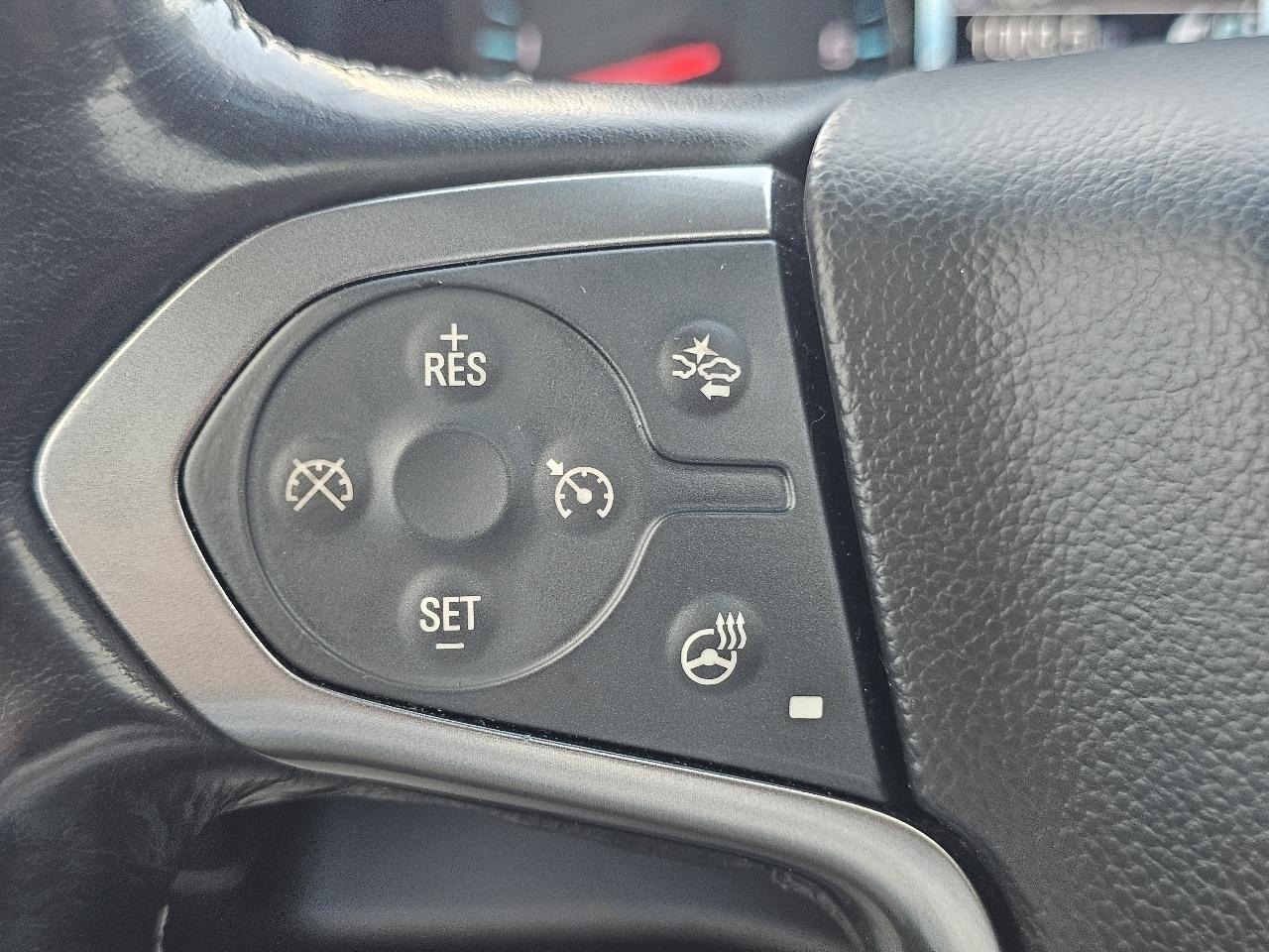 Chevrolet Suburban 4WD 4dr 1500 LT 2019