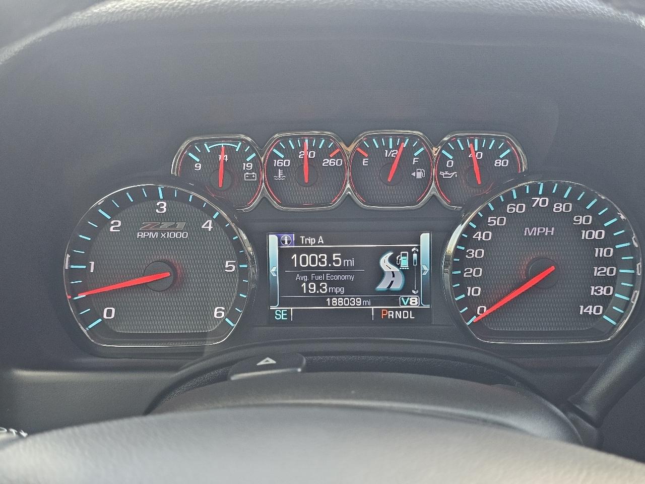 Chevrolet Suburban 4WD 4dr 1500 LT 2019