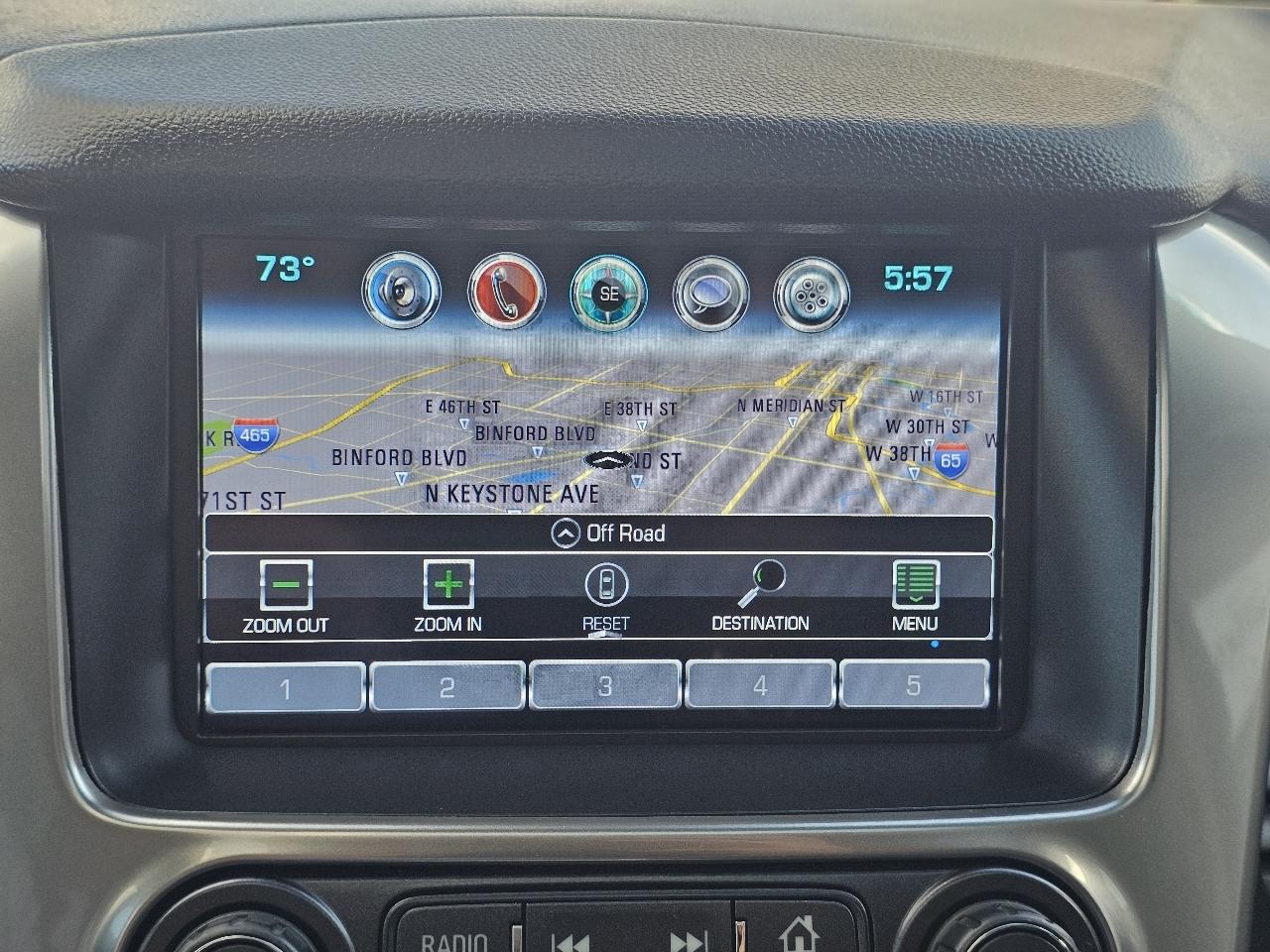 Chevrolet Suburban 4WD 4dr 1500 LT 2019