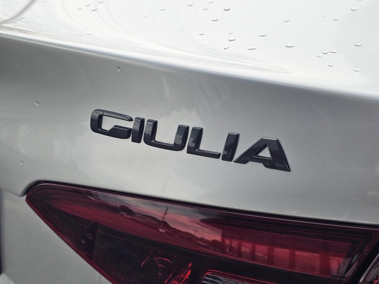 Alfa Romeo Giulia Ti Sport Carbon AWD 2019