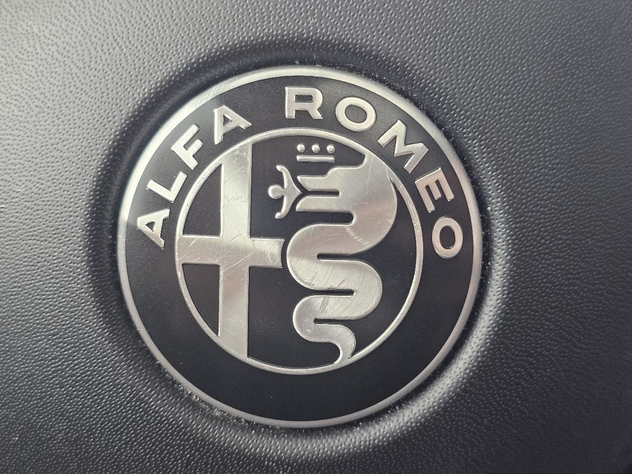 Alfa Romeo Giulia Ti Sport Carbon AWD 2019