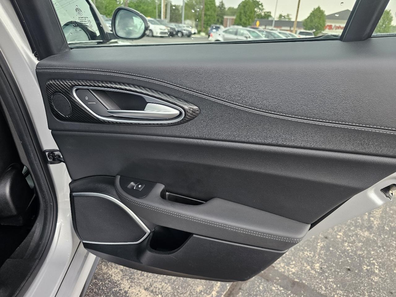 Alfa Romeo Giulia Ti Sport Carbon AWD 2019