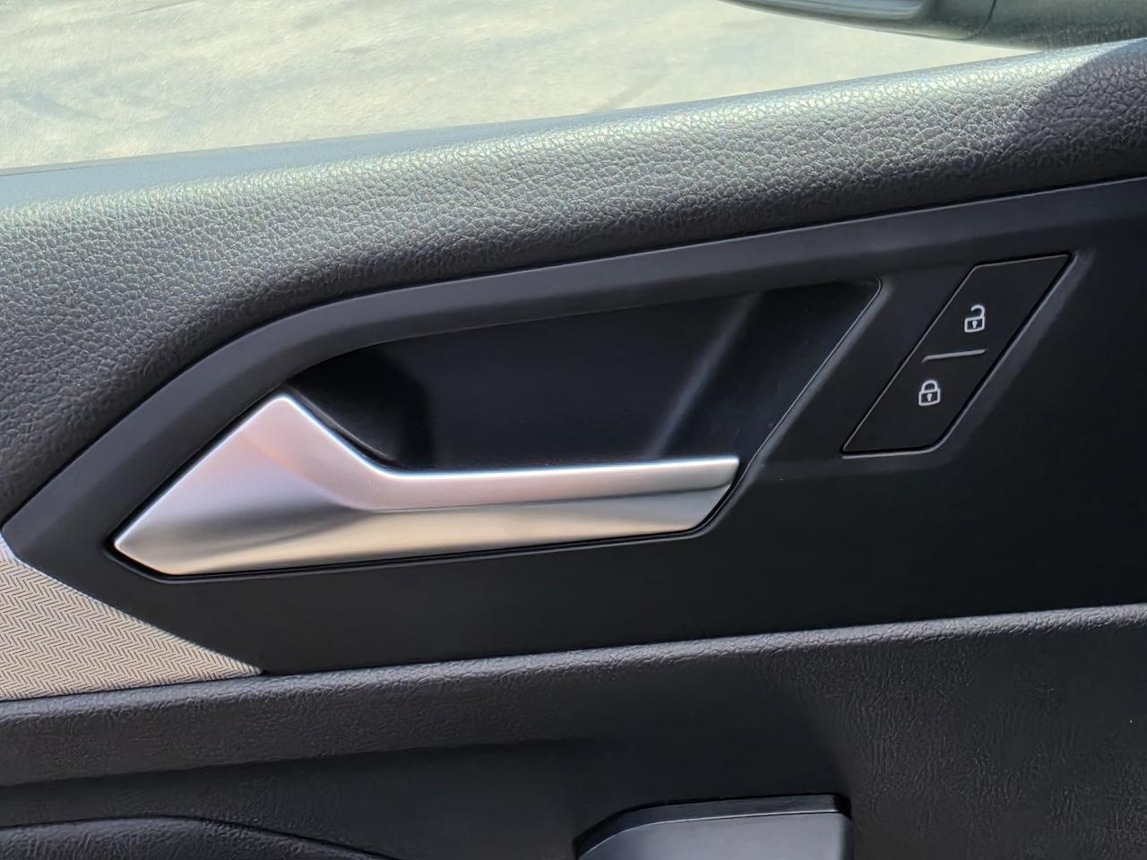 Volkswagen Jetta SE 4D Sedan 2019