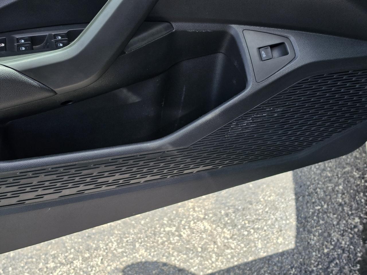Volkswagen Jetta SE 4D Sedan 2019