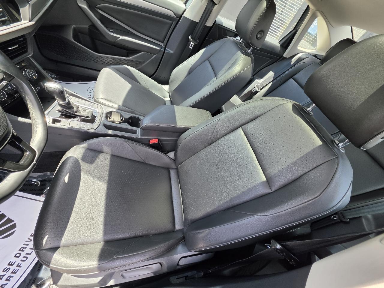 Volkswagen Jetta SE 4D Sedan 2019