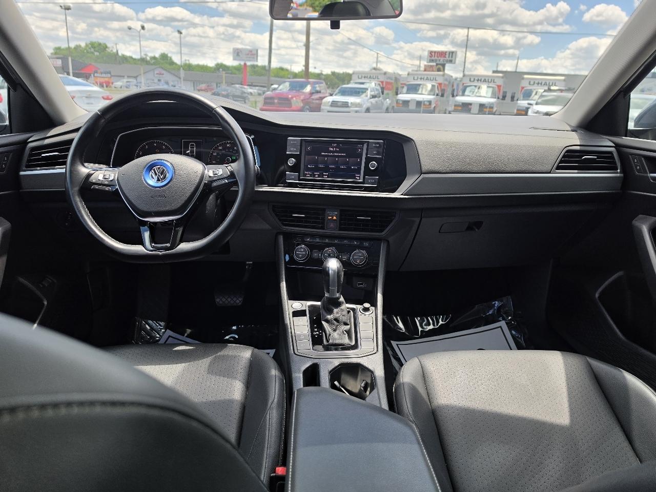 Volkswagen Jetta SE 4D Sedan 2019