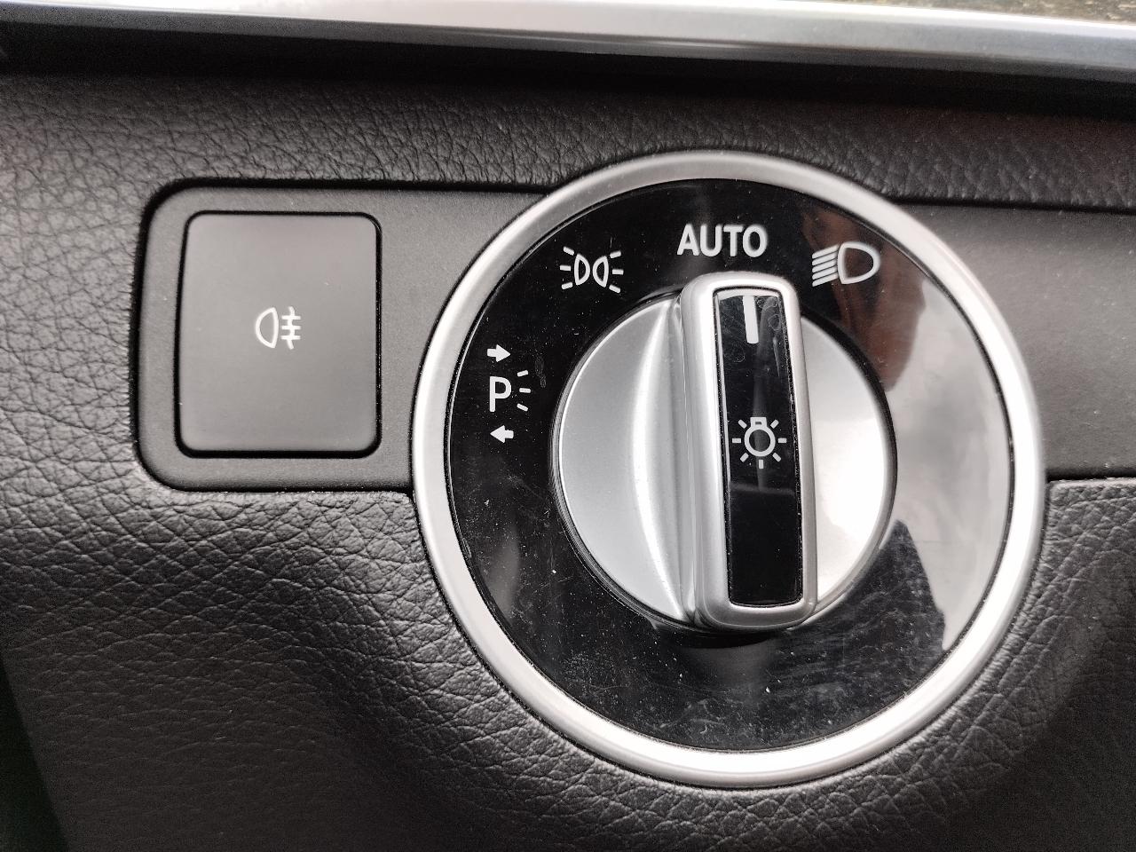 Mercedes-Benz E-Class 4dr Sdn E 550 Sport 4MATIC 2014