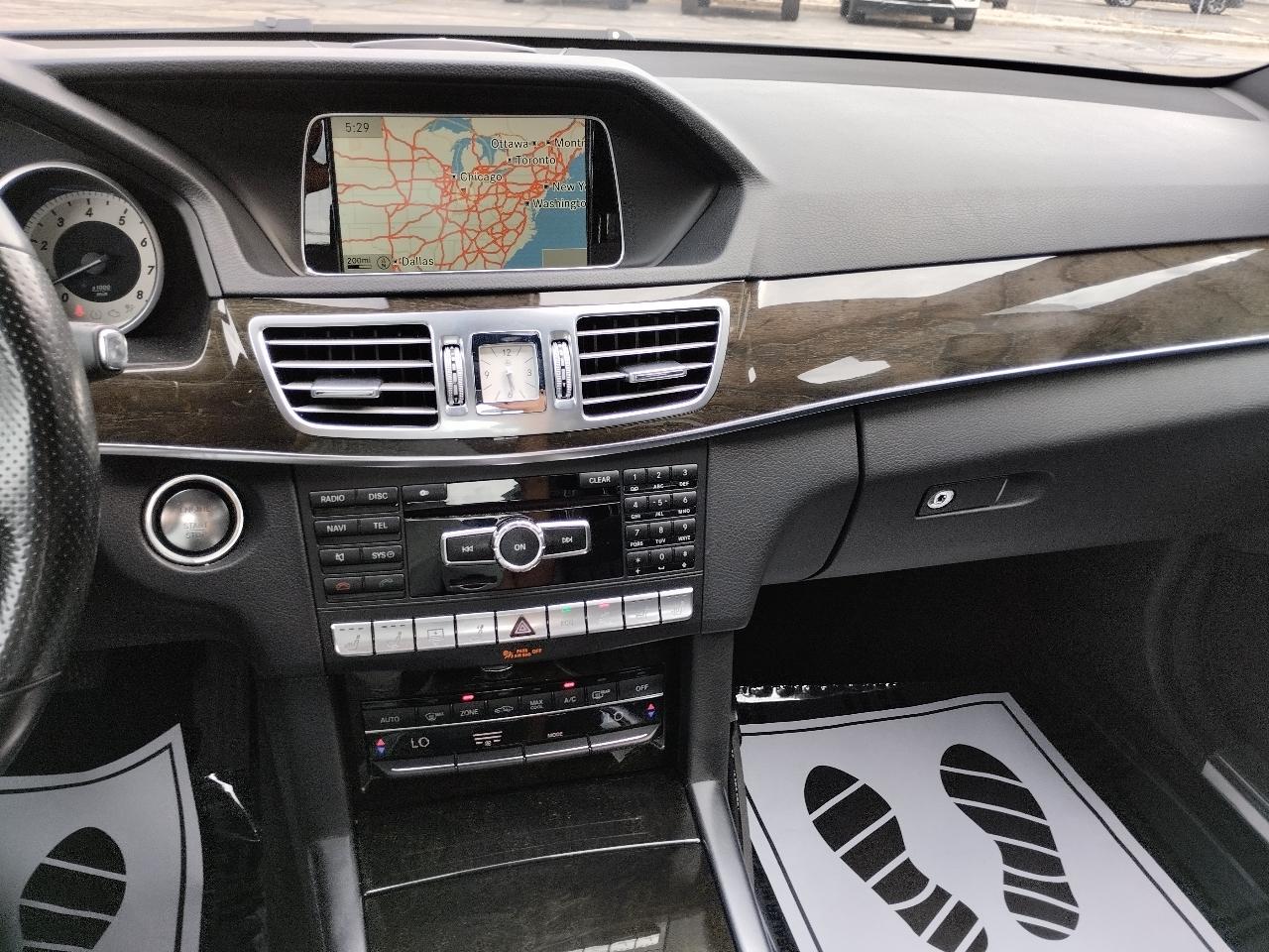 Mercedes-Benz E-Class 4dr Sdn E 550 Sport 4MATIC 2014