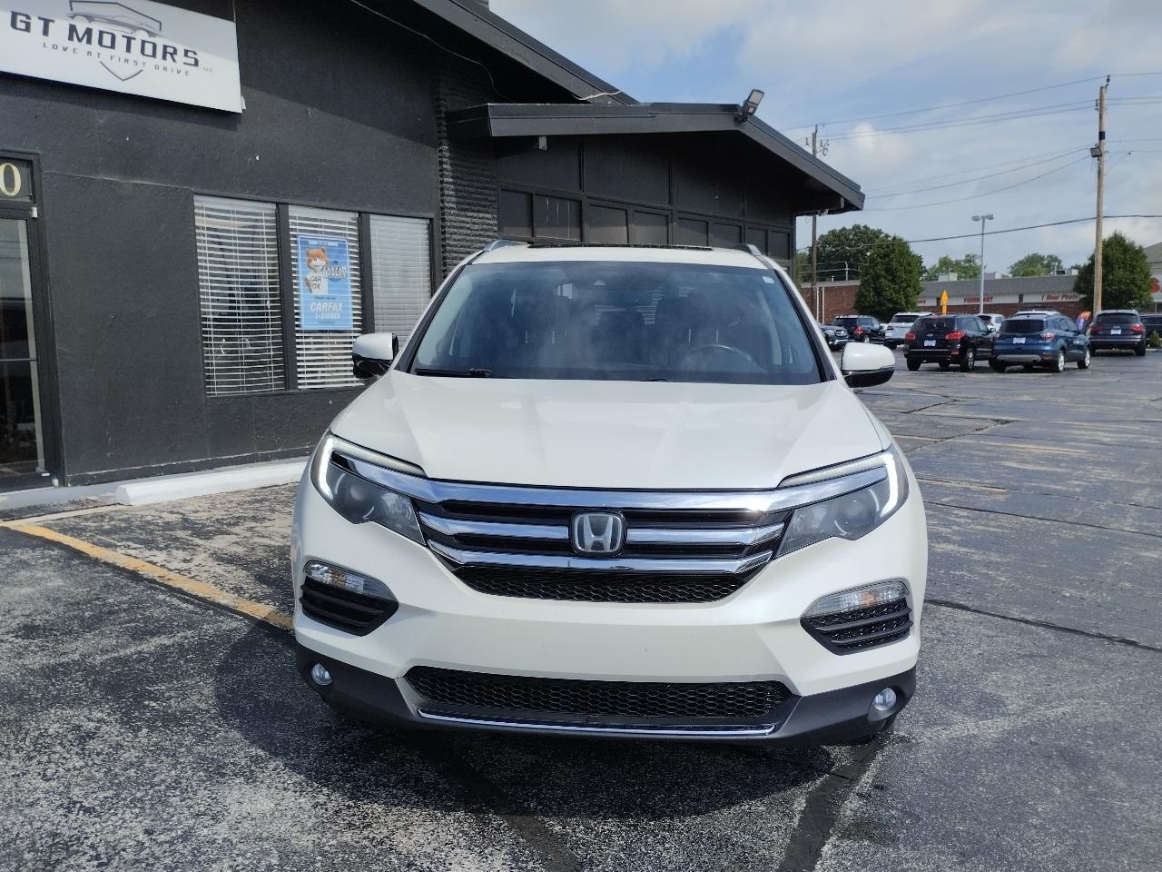 Honda Pilot Touring AWD 2017