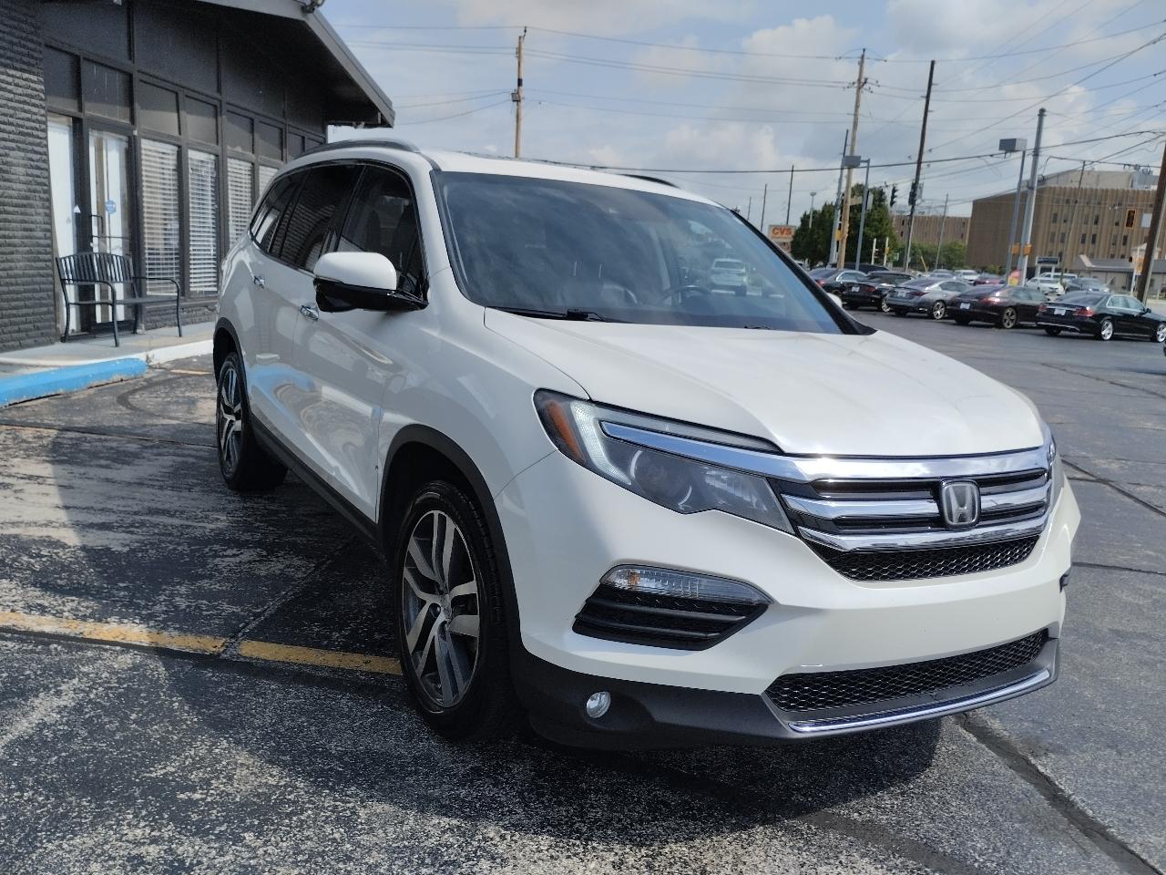 Honda Pilot Touring AWD 2017