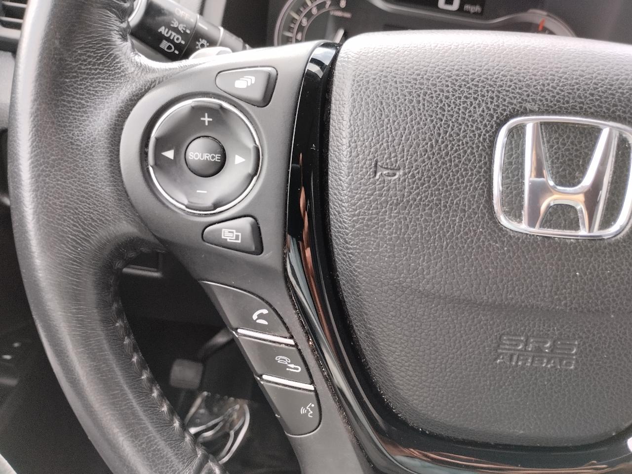 Honda Pilot Touring AWD 2017