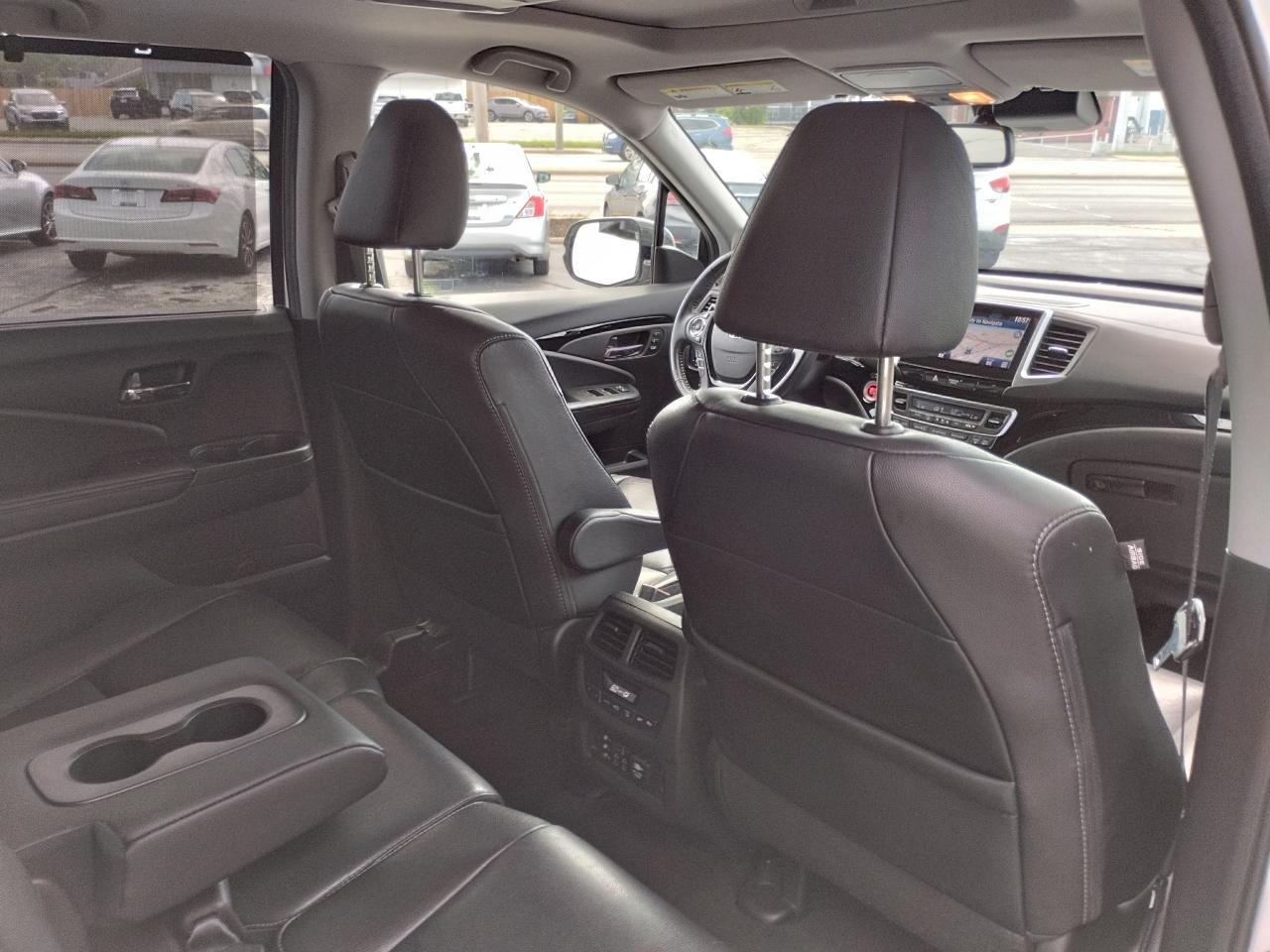 Honda Pilot Touring AWD 2017